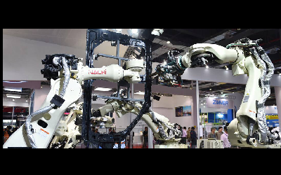 <b>自動化川崎工業機器人控制設備搬運、安裝和保管時的注意事項</b>